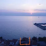 Beachfront Thassos Διαμέρισμα