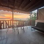 Beachfront Thassos Διαμέρισμα