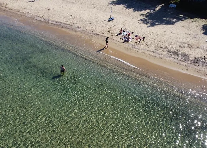 Beachfront Thassos Апартаменты *