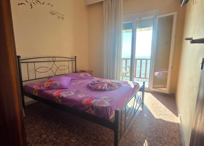 Beachfront Thassos Апартаменты